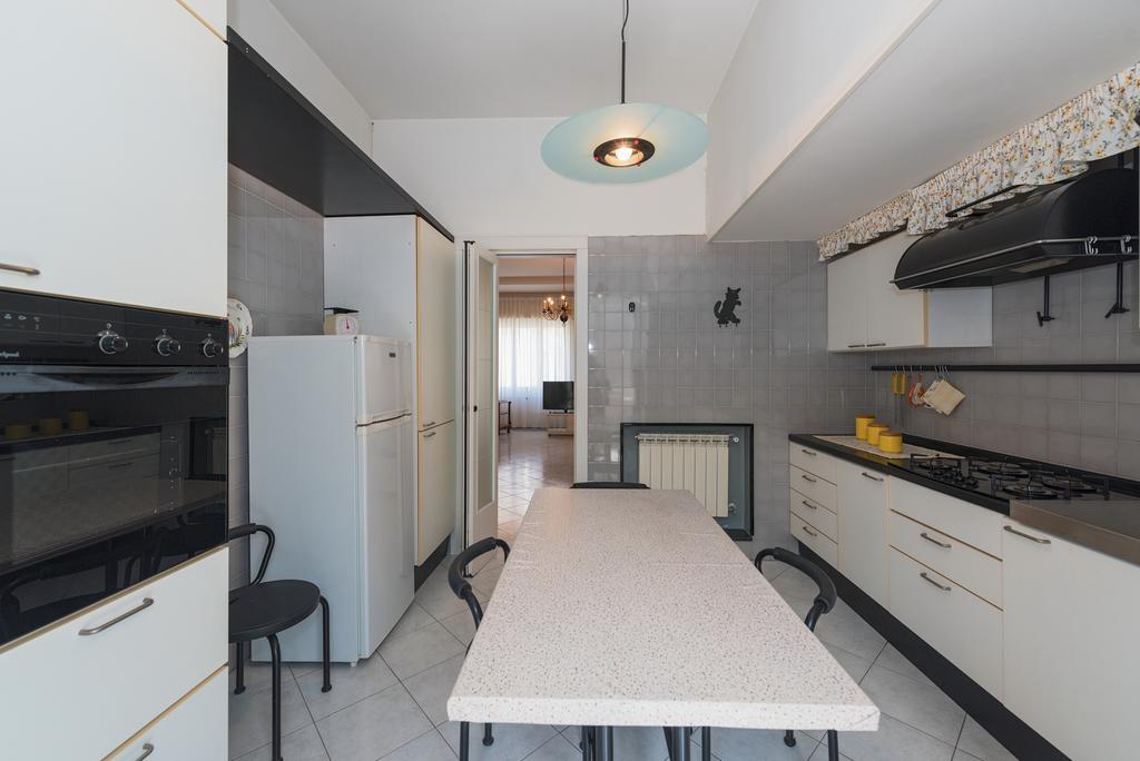 פינאלה ליגורה Domitilla House מראה חיצוני תמונה